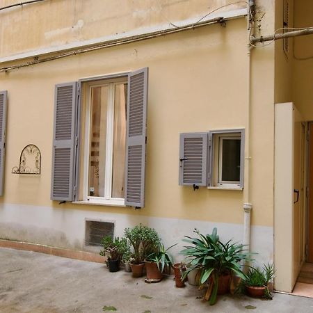 Major Sisters, Holiday Home In The Heart Of روما المظهر الخارجي الصورة
